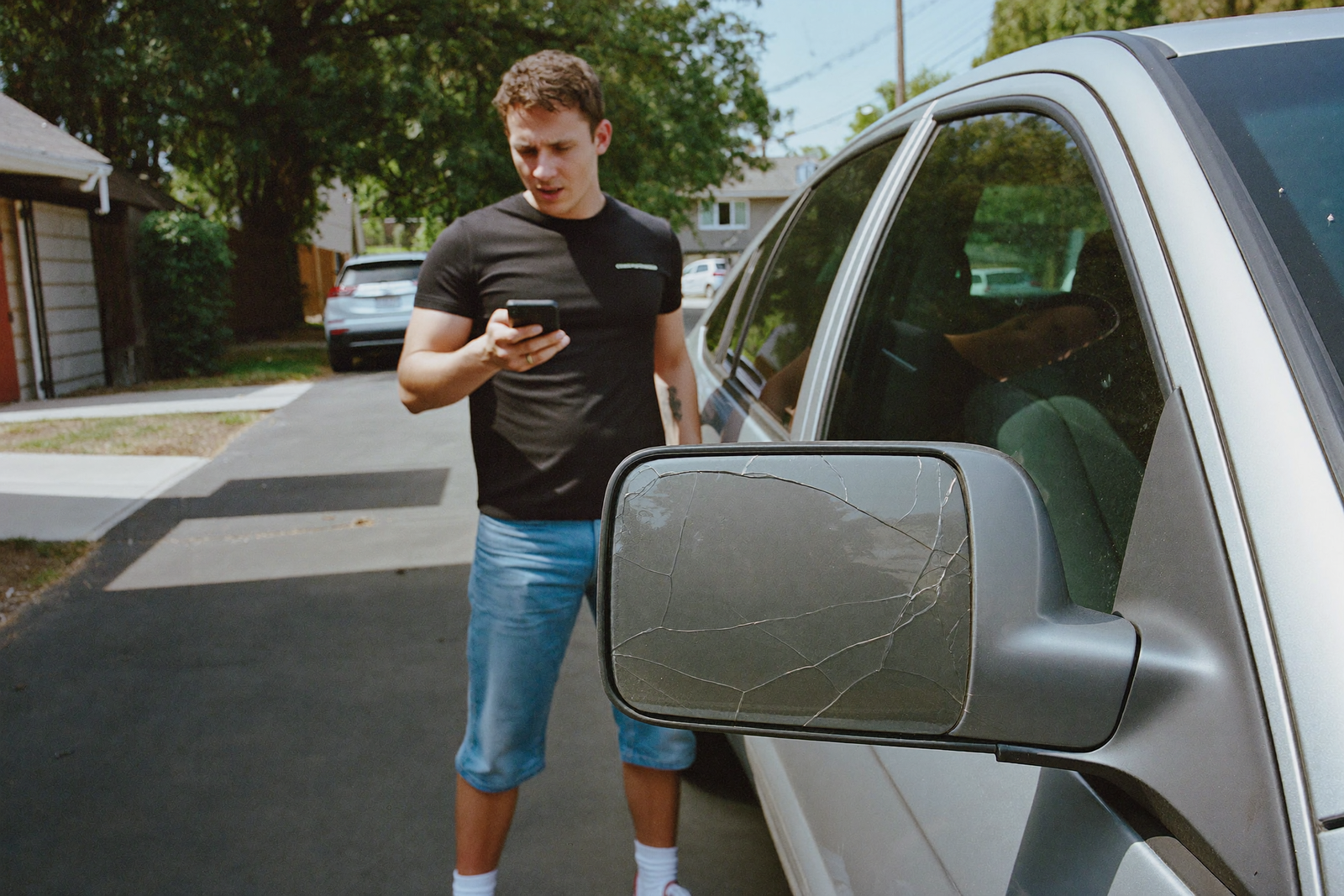 Does Car Insurance Cover a Broken Side Mirror?